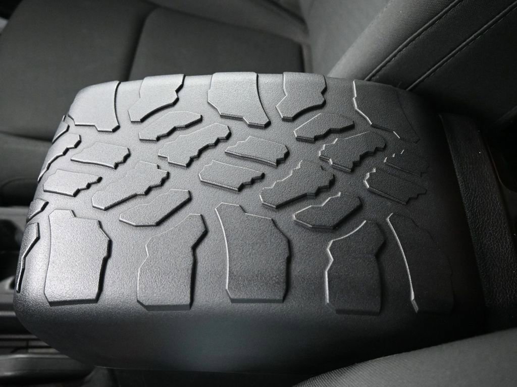 Used 2020 Jeep Wrangler Unlimited Sport S image 34