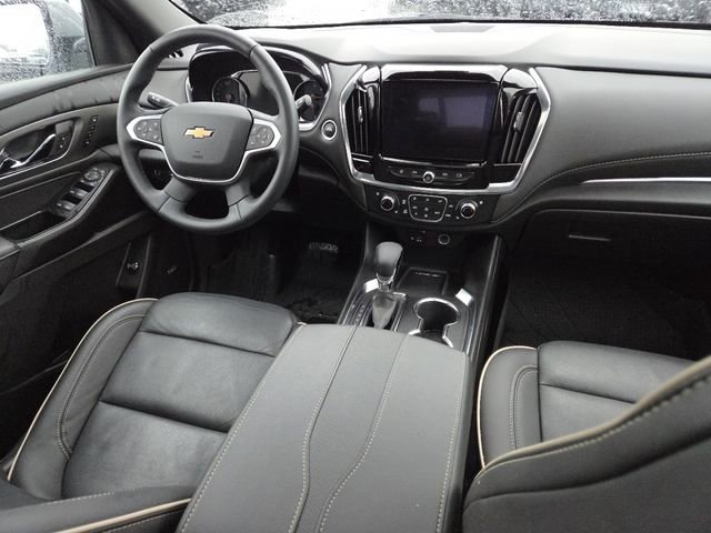 Used 2023 Chevrolet Traverse Premier w/ LPO, Floor Liner Package image 32