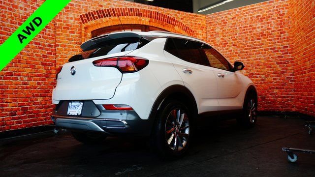 Used 2020 Buick Encore GX Essence w/ Experience Buick Package image 7