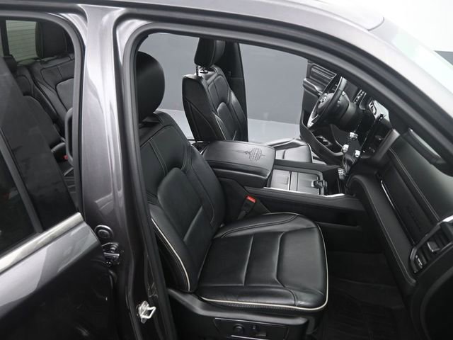 Used 2024 RAM 1500 Limited w/ Body Color Bumper Group image 19