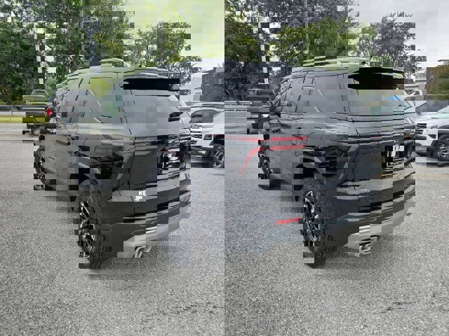 New 2026 Chevrolet Traverse Z71 w/ Driver Confidence Package image 8
