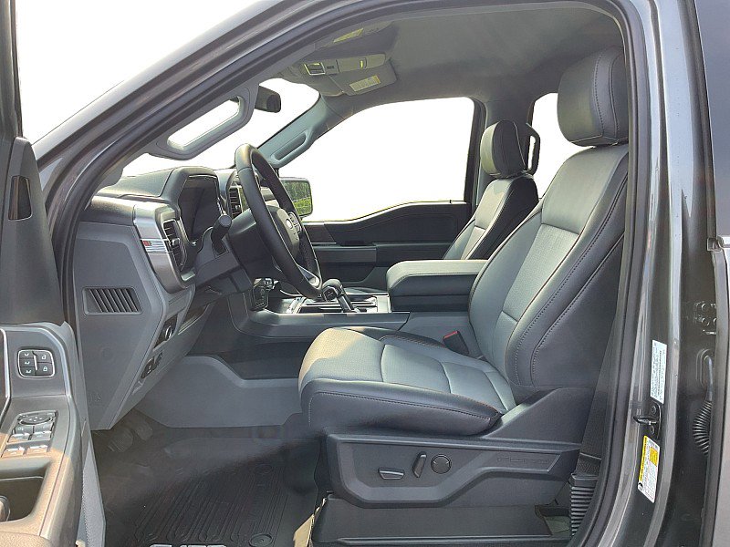 New 2025 Ford F150 Lariat w/ Equipment Group 501A Mid image 9