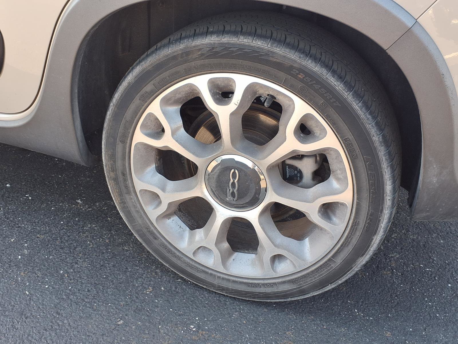 Used 2016 FIAT 500L Trekking FWD image 18