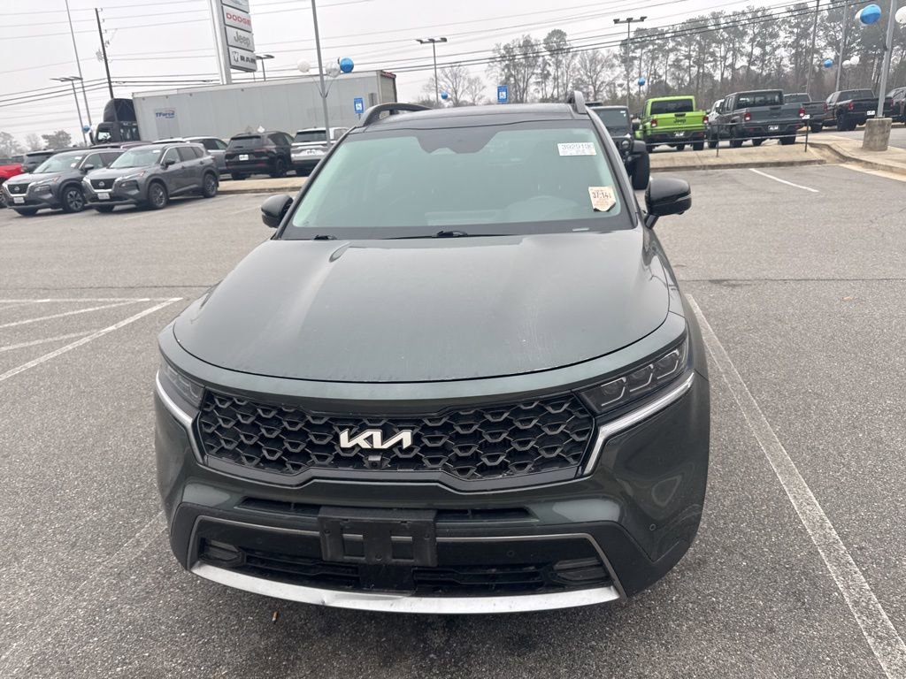 Used 2022 Kia Sorento SX Prestige image 2