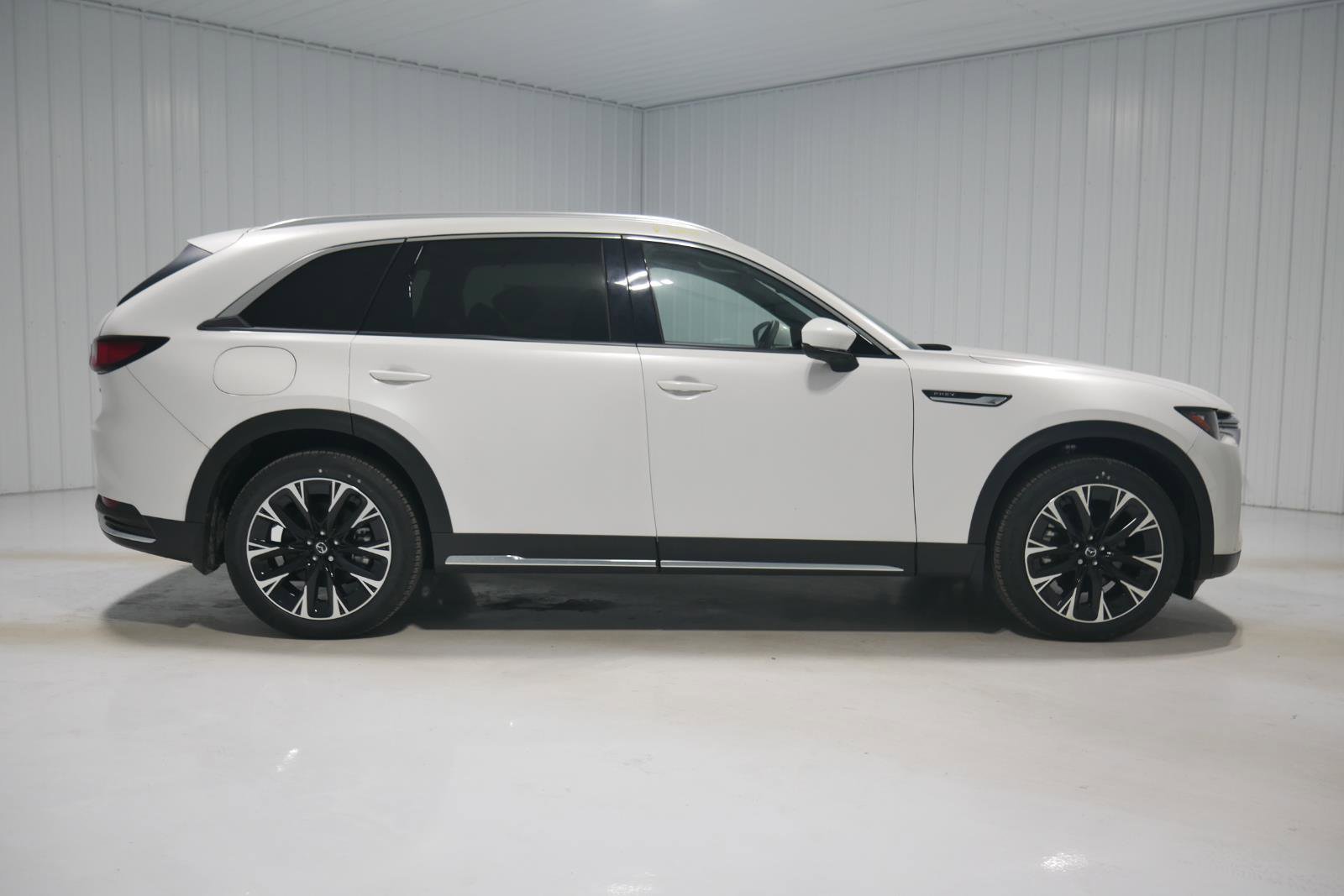 New 2024 MAZDA CX-90 Plug-In Hybrid w/ Premium Plus image 4