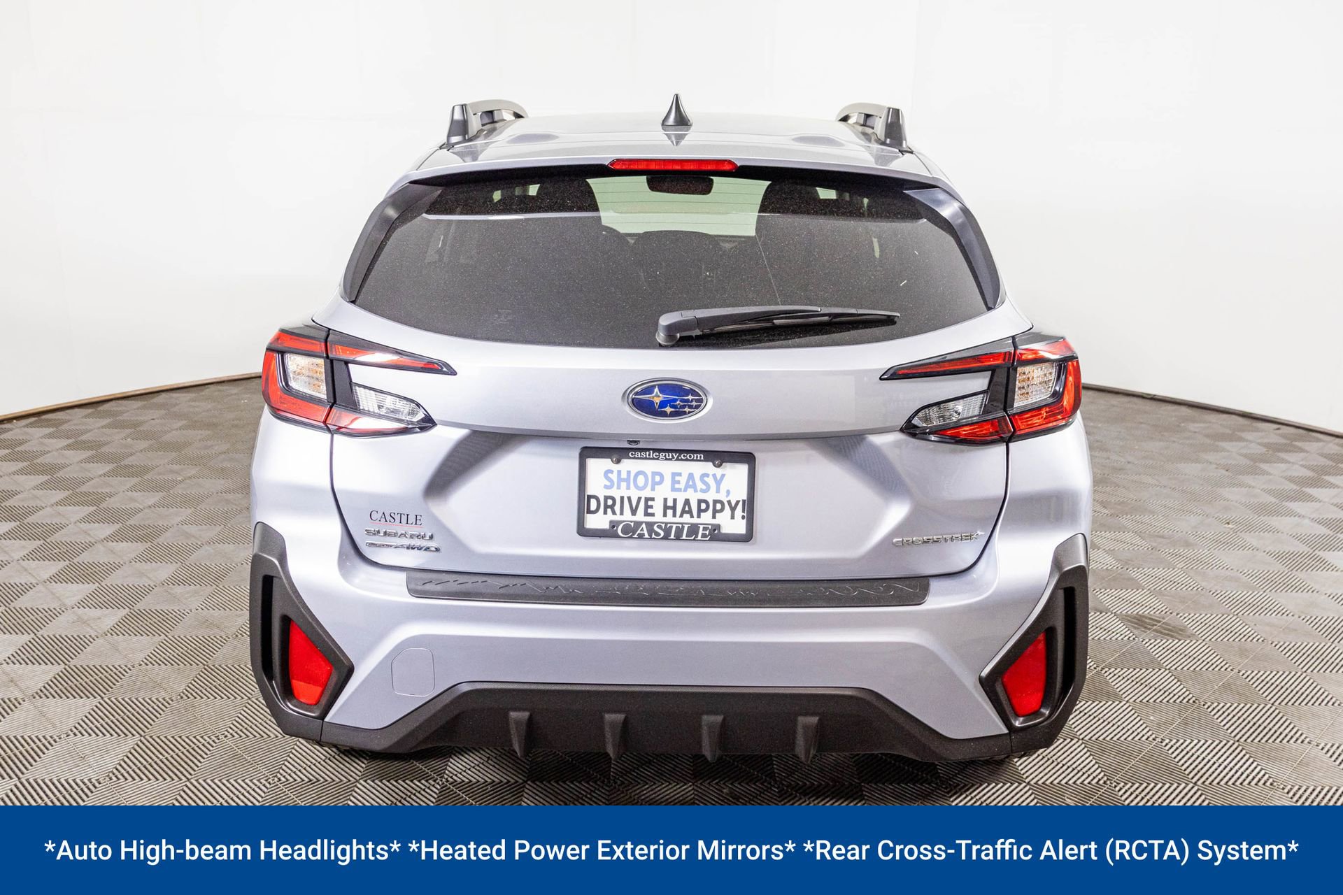 Used 2025 Subaru Crosstrek 2.0i Premium image 11