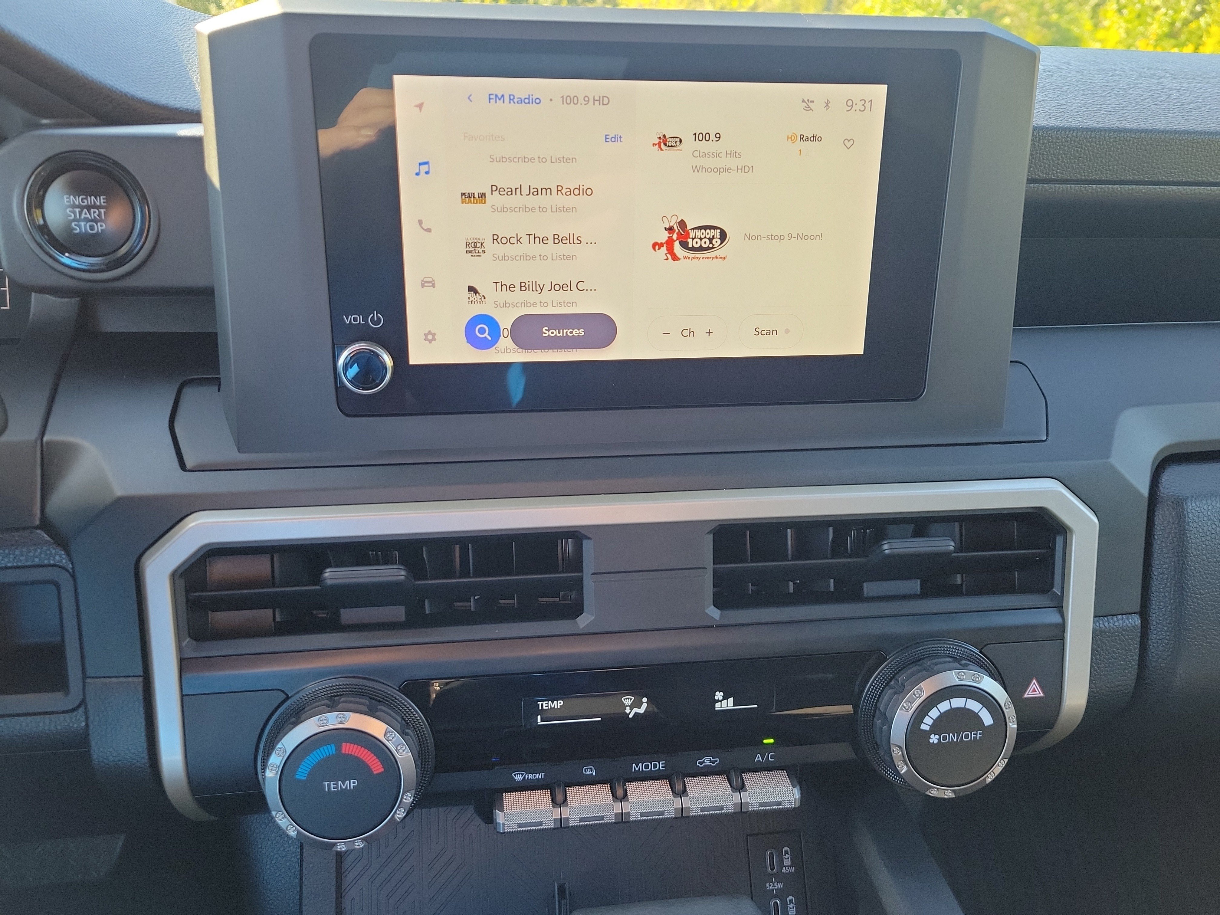 Used 2025 Toyota Tacoma SR RWD image 25