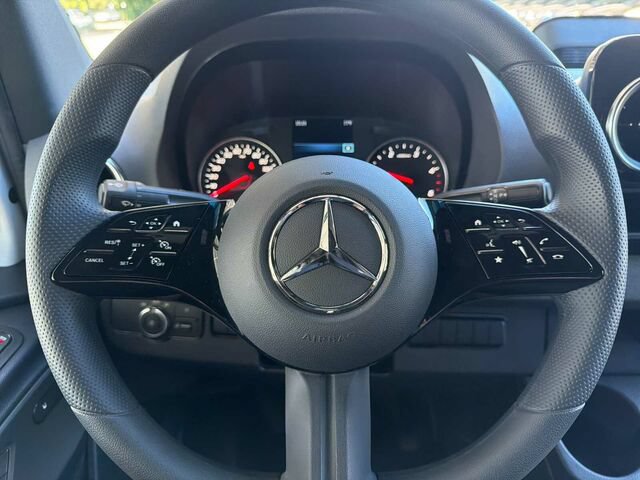 New 2026 Mercedes-Benz Sprinter 2500 image 23