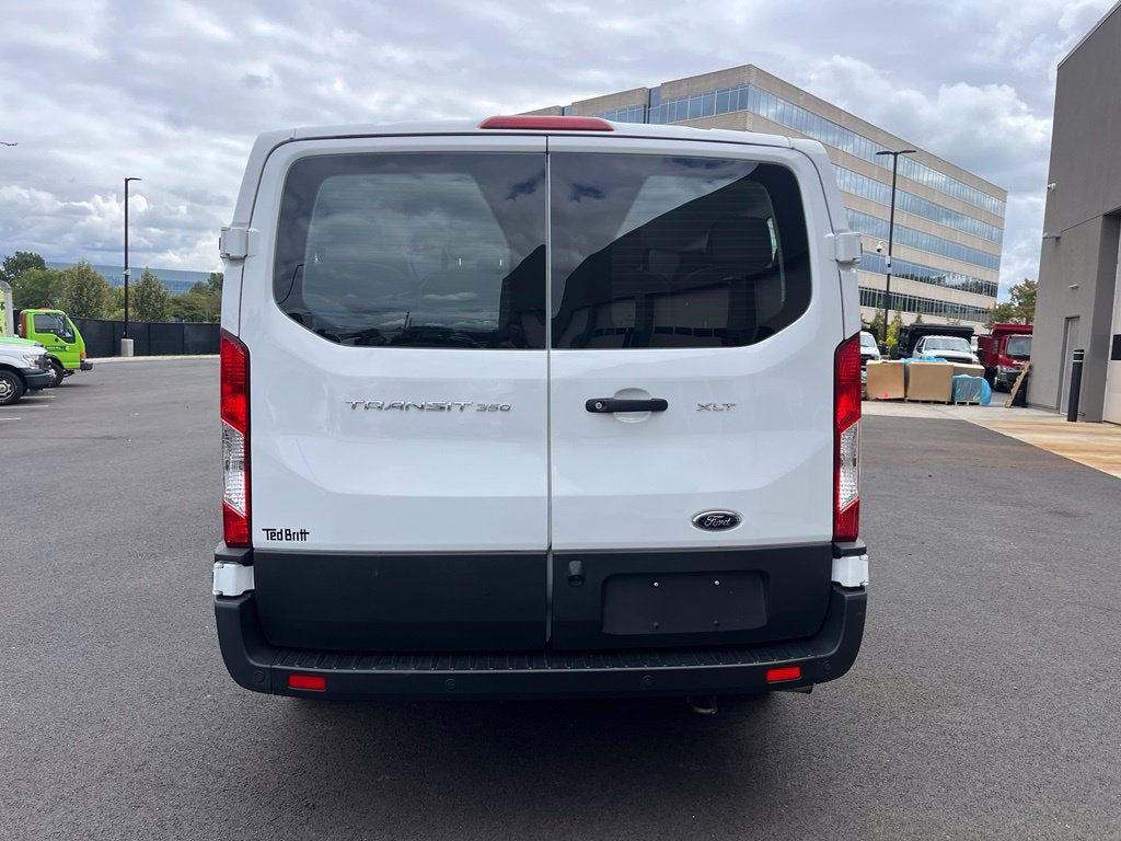 Used 2025 Ford Transit 350 XLT RWD image 6