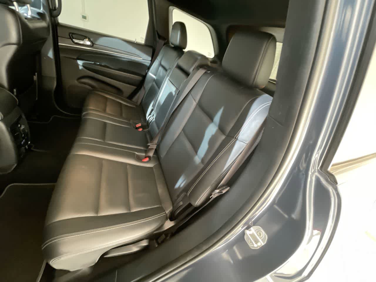 Used 2021 Jeep Grand Cherokee Limited w/ Quick Order Package 28K 80th AWD/4WD image 23