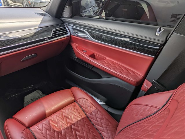 Used 2022 BMW 740i w/ M Sport Package RWD image 16