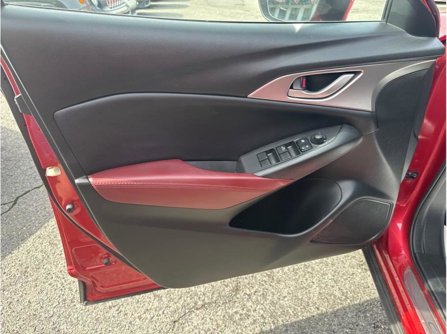 Used 2018 MAZDA CX-3 Touring image 11