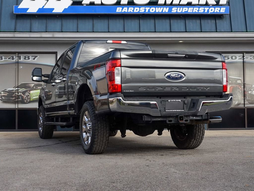 Used 2018 Ford F250 Lariat w/ Chrome Package image 4