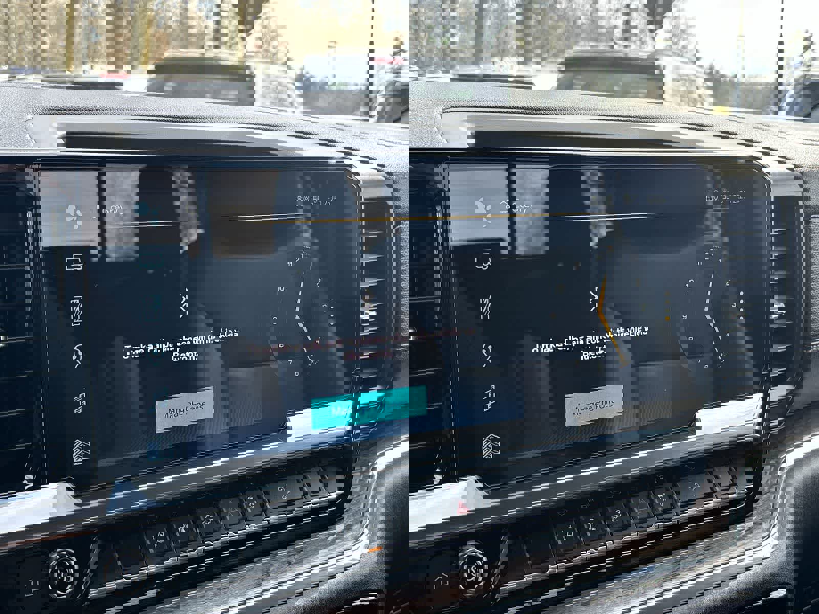 Used 2024 Chevrolet Silverado 3500 LTZ w/ LTZ Convenience Package image 20