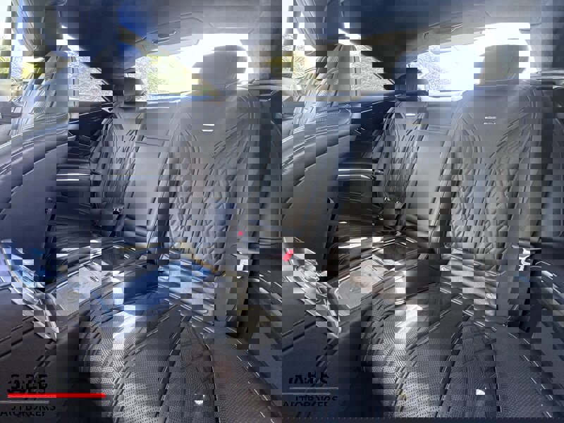 Used 2015 Mercedes-Benz S 63 AMG 4MATIC Coupe image 23