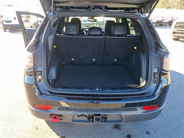 Used 2024 Jeep Compass Trailhawk w/ Trailhawk Elite Group image 29