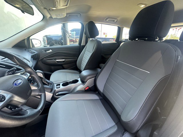 Used 2015 Ford Escape SE image 13