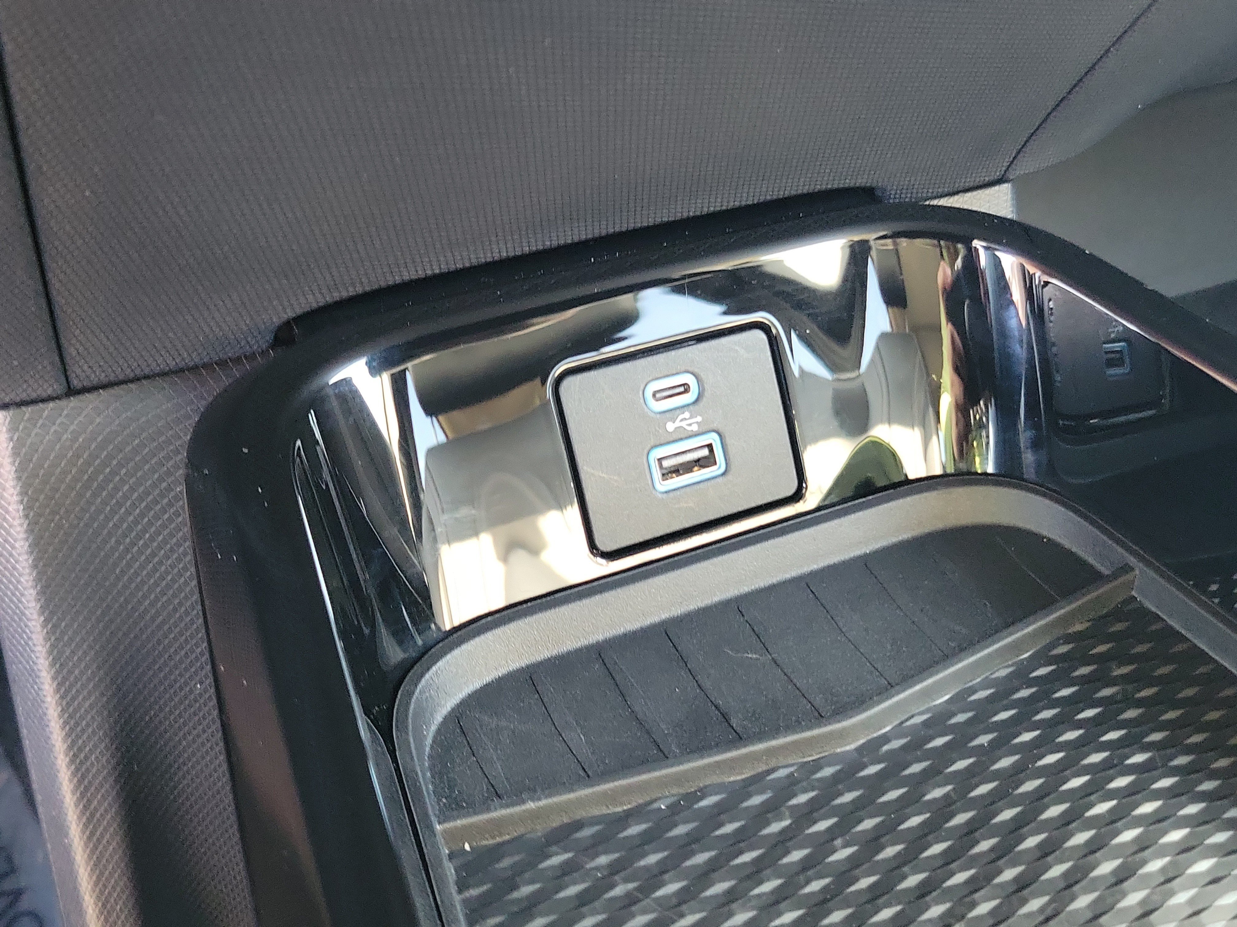 Used 2024 Ford Mustang Mach-E Premium RWD image 26