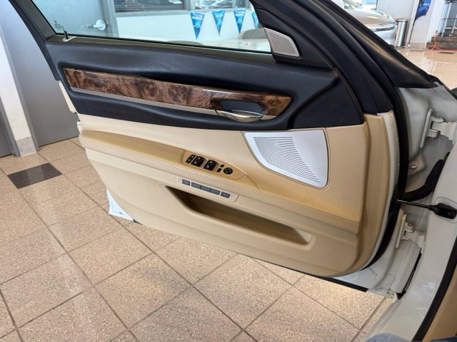 Used 2013 BMW 740Li RWD image 20