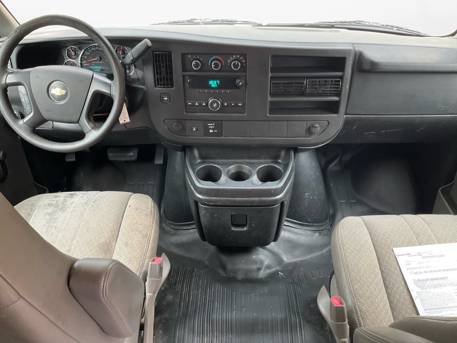 Used 2013 Chevrolet Express 3500 RWD image 10