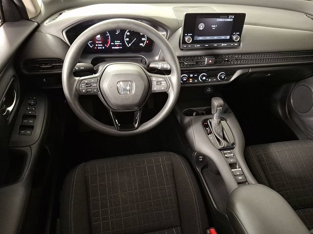 Used 2024 Honda HR-V LX image 2