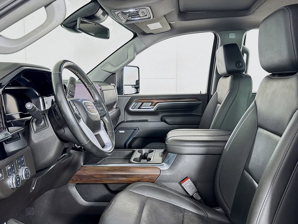 Used 2024 GMC Sierra 3500 SLT w/ SLT Convenience Package image 12