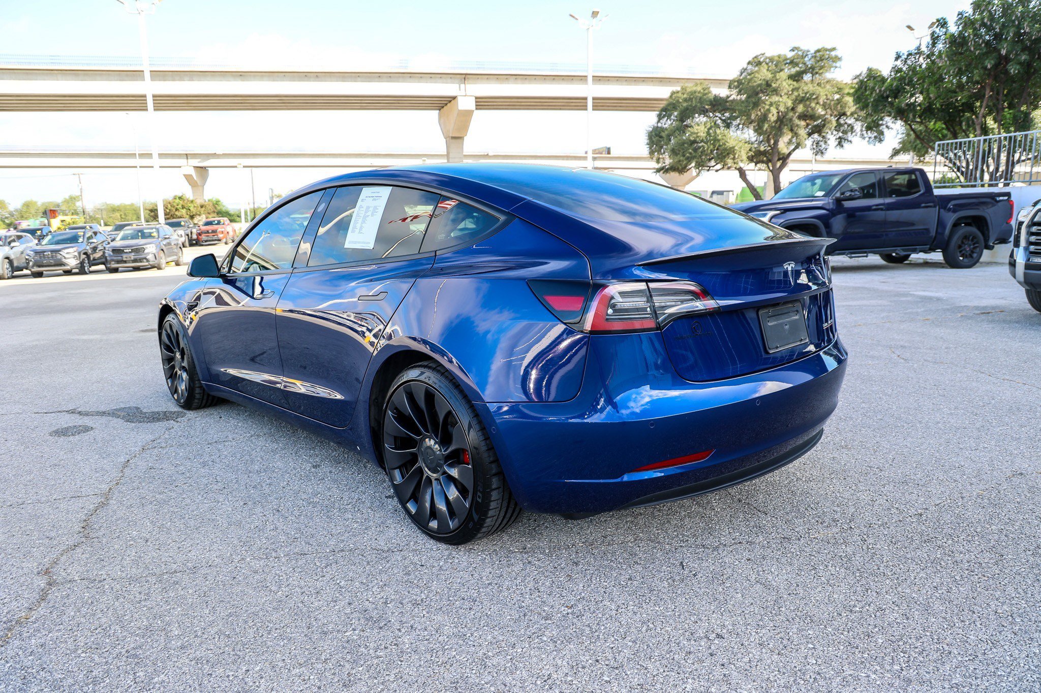 Used 2022 Tesla Model 3 Performance AWD/4WD image 9