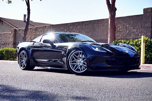 Used 2019 Chevrolet Corvette Grand Sport RWD image 2