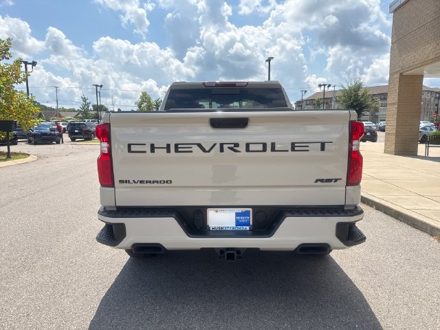 Used 2026 Chevrolet Silverado 1500 RST AWD/4WD image 4