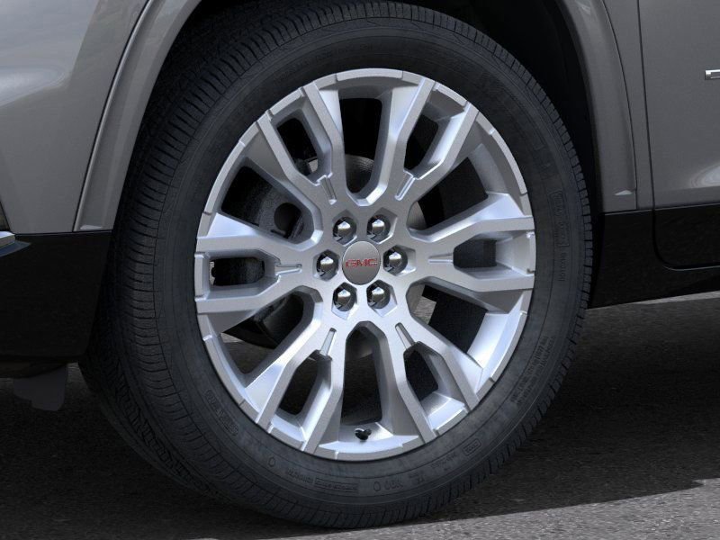 New 2025 GMC Acadia Denali w/ Super Cruise Package FWD image 9