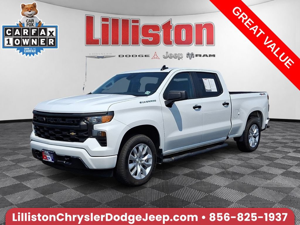 Used 2023 Chevrolet Silverado 1500 Custom AWD/4WD image 1