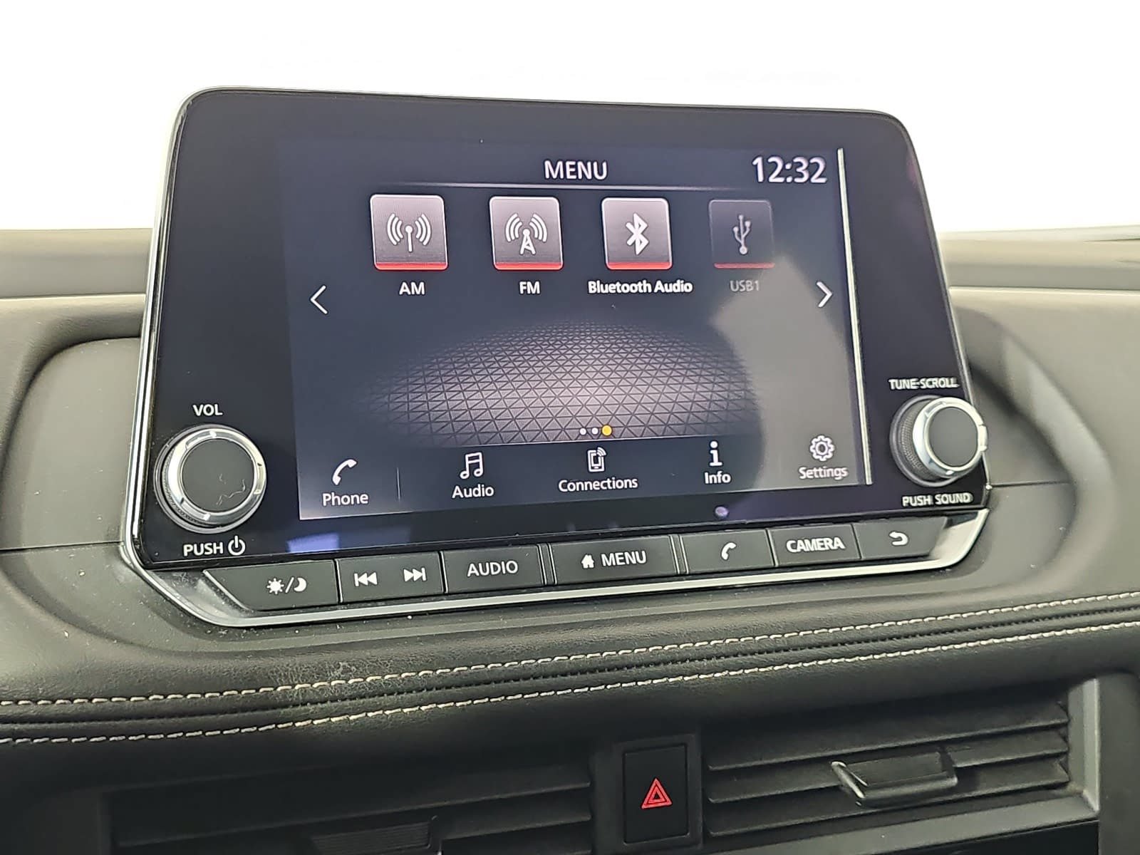 Used 2025 Nissan Rogue S FWD image 20