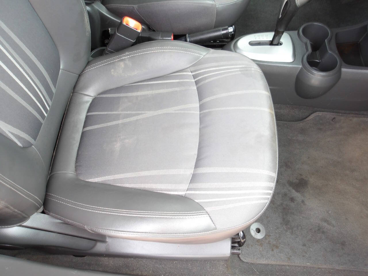 Used 2014 Chevrolet Spark LT FWD image 19