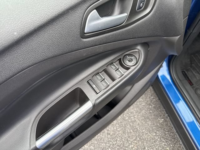 Used 2019 Ford Escape SE AWD/4WD image 17