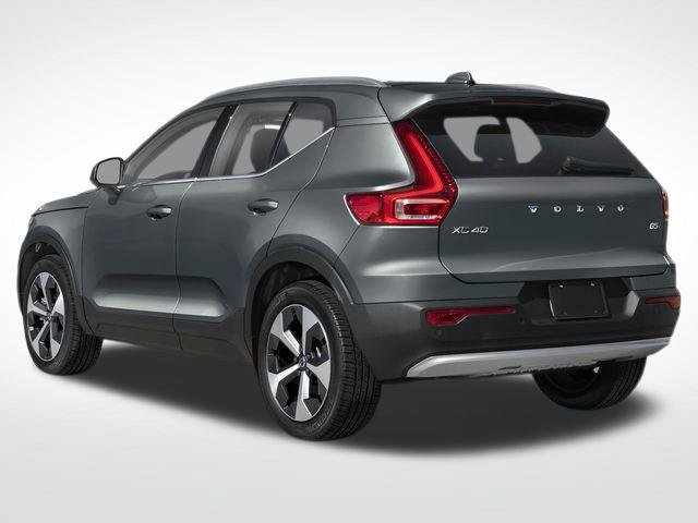 Used 2025 Volvo XC40 B5 Plus AWD/4WD image 29