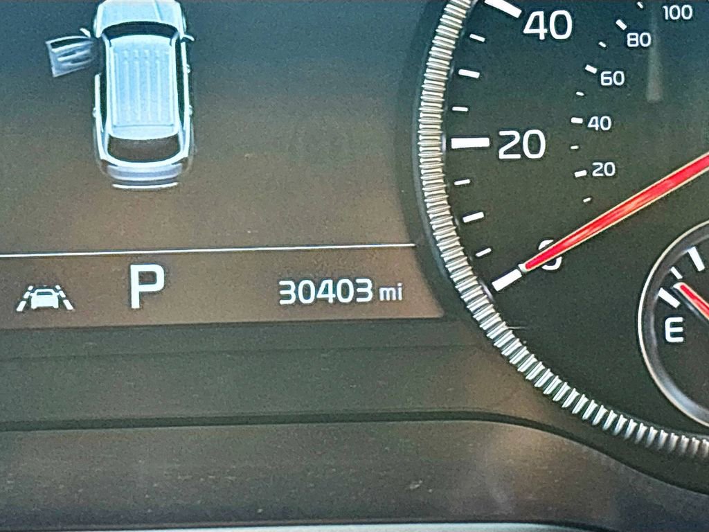 Used 2022 Kia Telluride SX w/ SX Prestige Package image 12