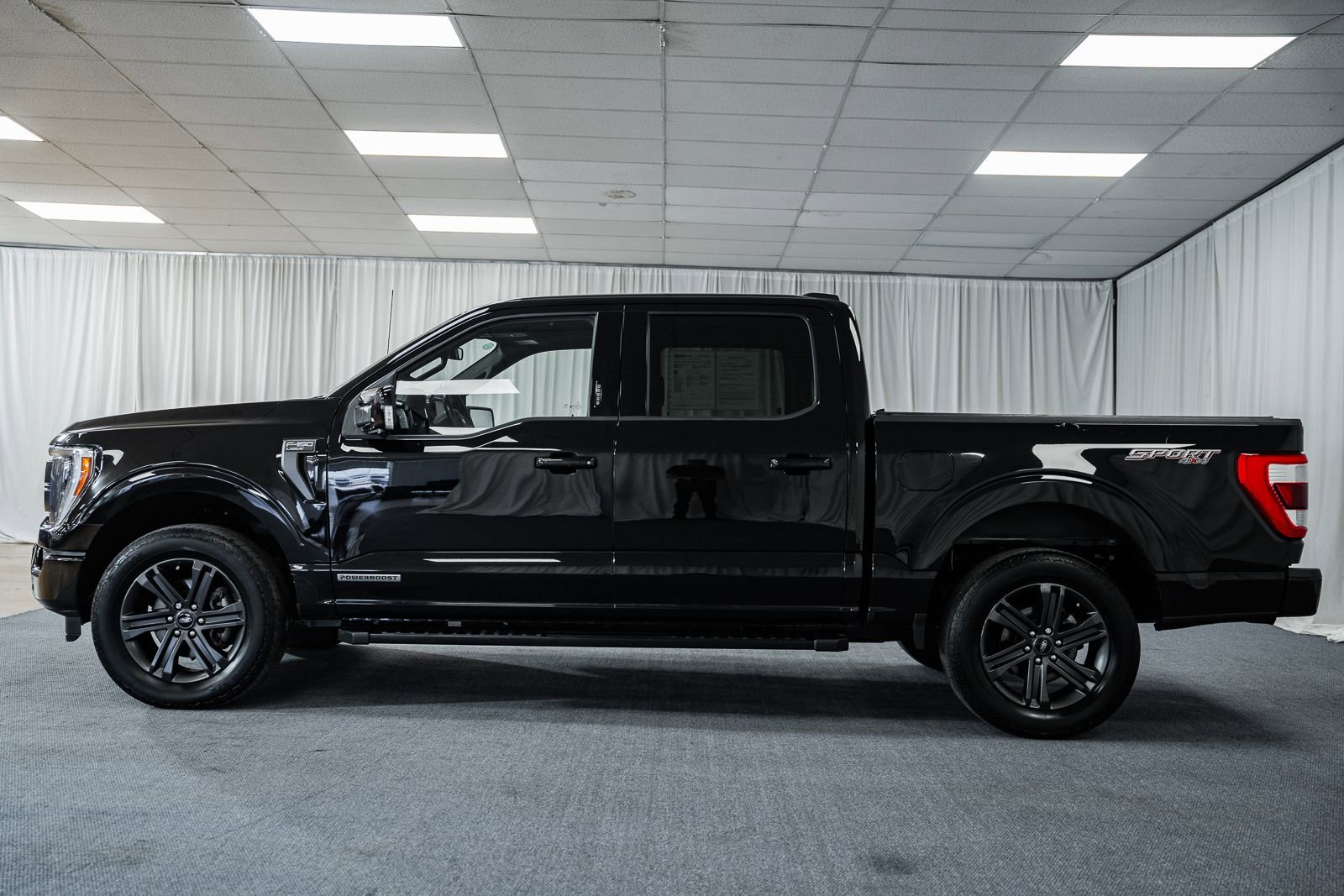 Certified 2023 Ford F150 Lariat w/ Equipment Group 502A High AWD/4WD image 5