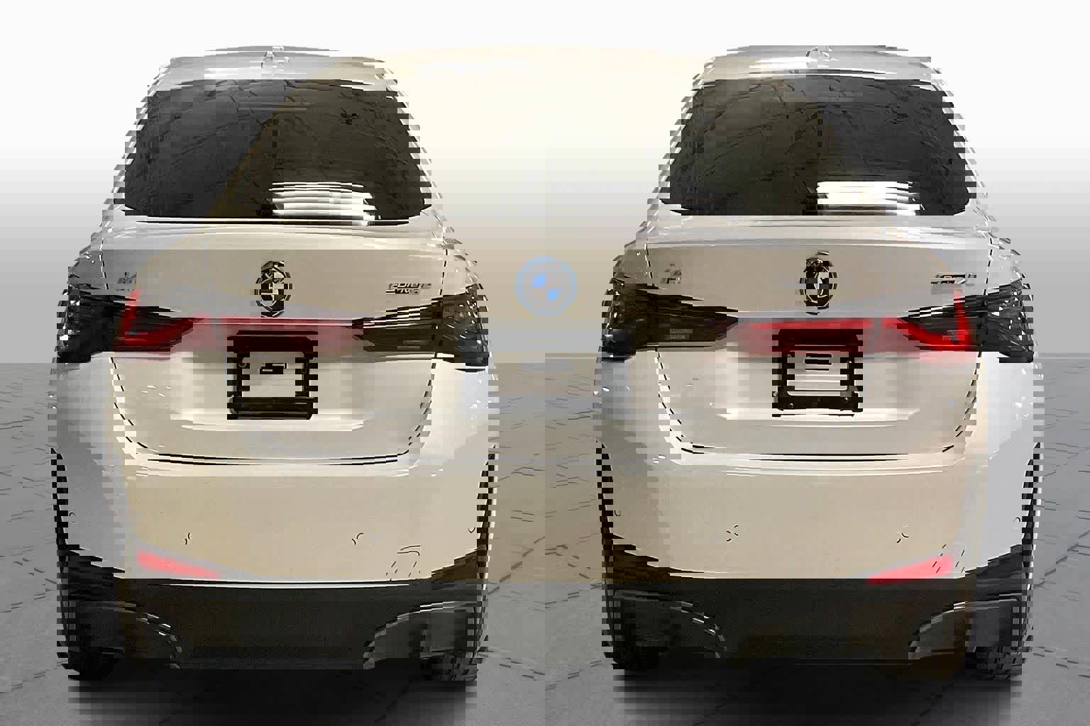 Certified 2025 BMW i4 eDrive40 image 4