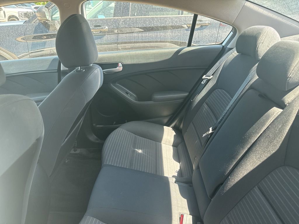 Used 2018 Kia Forte LX w/ LX Popular Package FWD image 18