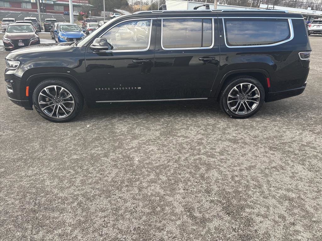 Used 2023 Jeep Grand Wagoneer L Series III w/ Rear Seat Video Group 1 image 7