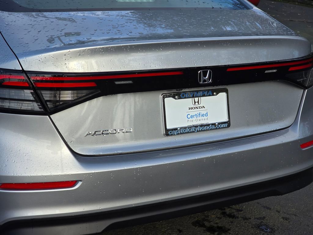 Certified 2025 Honda Accord SE image 29