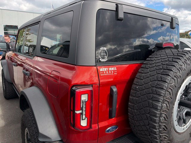Certified 2023 Ford Bronco Badlands w/ Sasquatch Package AWD/4WD image 7