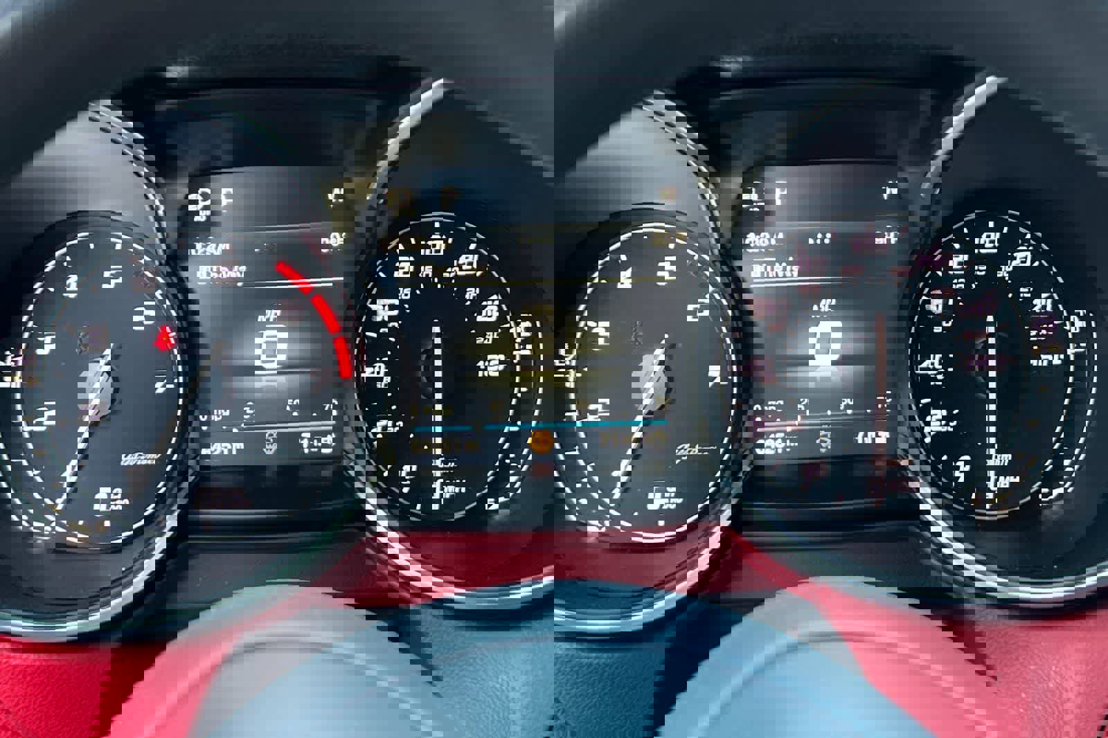 Used 2018 Alfa Romeo Stelvio image 27