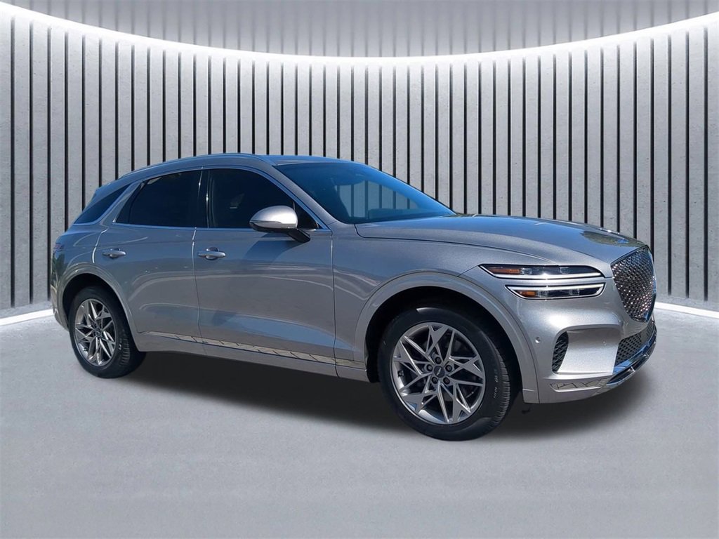 Used 2022 Genesis GV70 2.5T w/ Advanced Package image 3