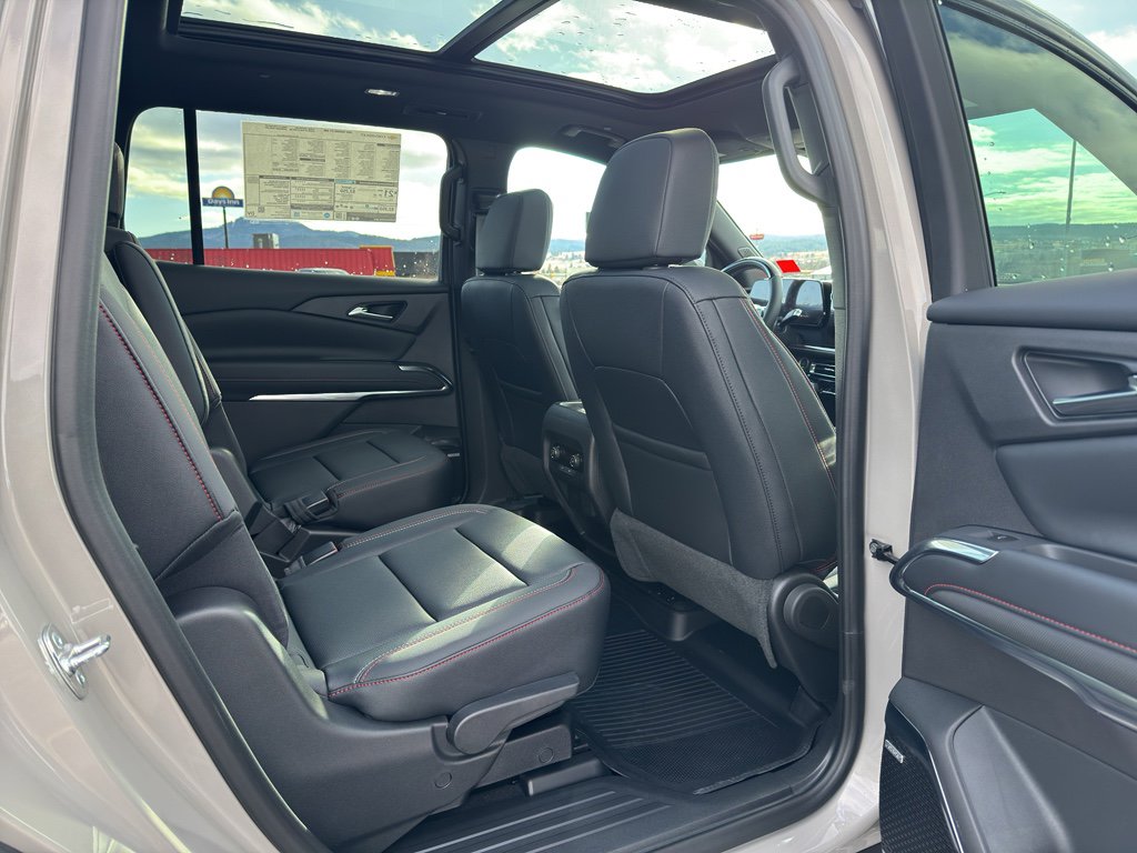 New 2026 Chevrolet Traverse Z71 image 24