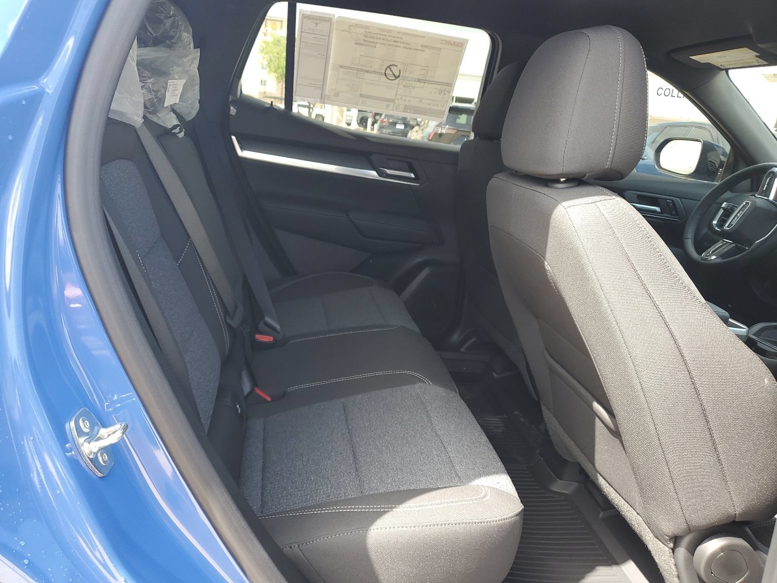 New 2027 GMC Terrain Elevation w/ LPO, Floor Liner Package FWD image 12