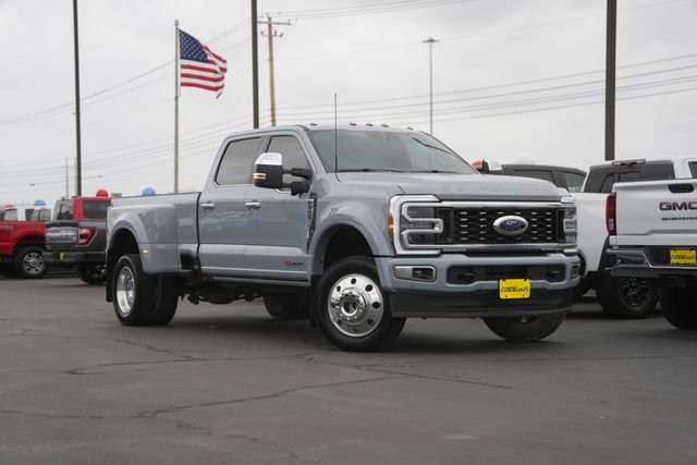 Used 2026 Ford F450 Platinum w/ Platinum Plus Package image 2