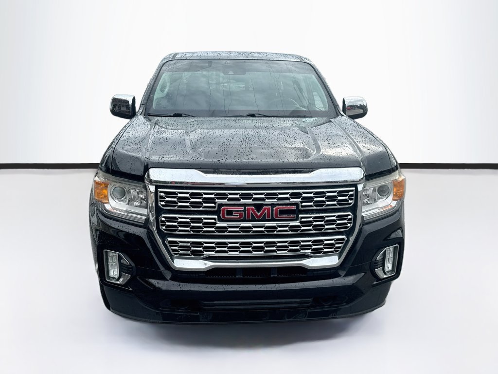 Used 2022 GMC Canyon Denali RWD image 2
