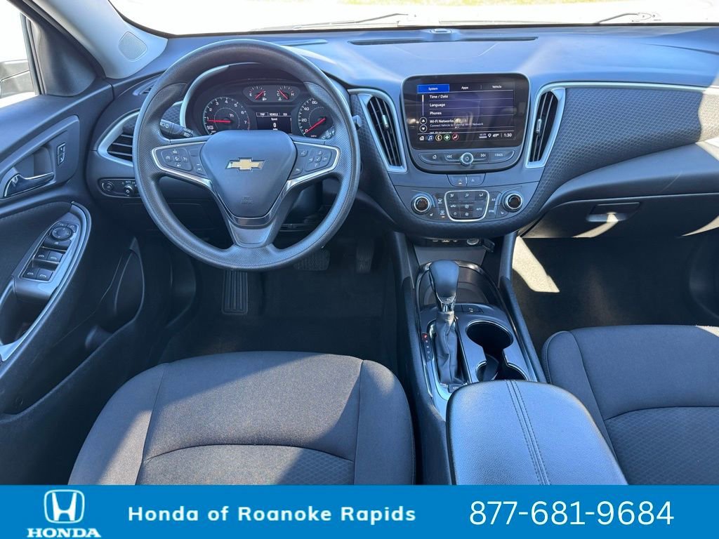 Used 2024 Chevrolet Malibu LT image 4