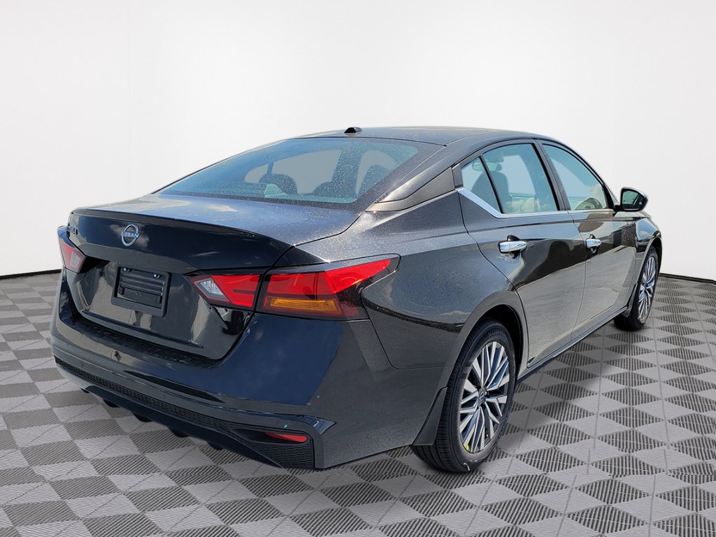 New 2026 Nissan Altima 2.5 SV FWD image 6